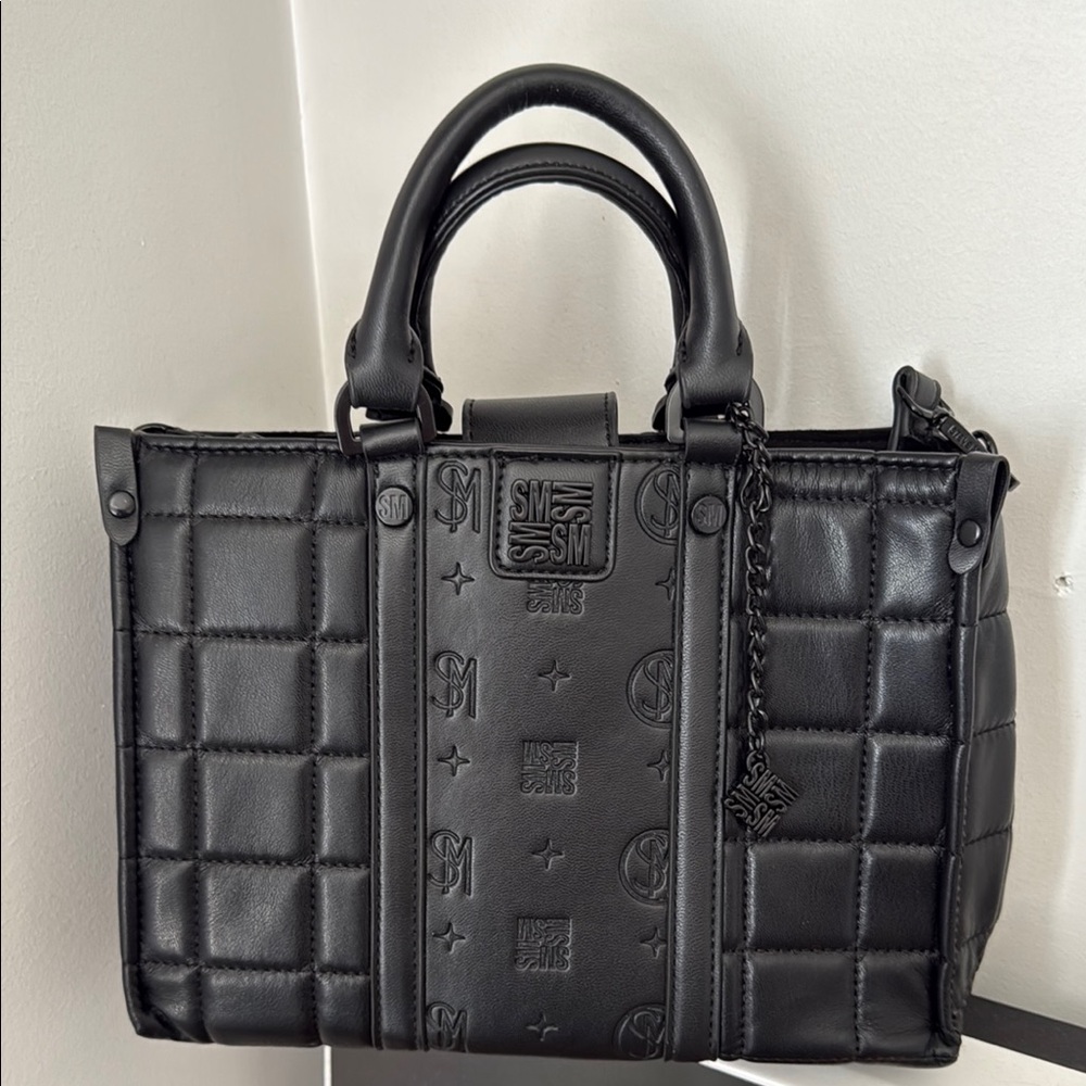 Steve Madden Stylish Black Handbag